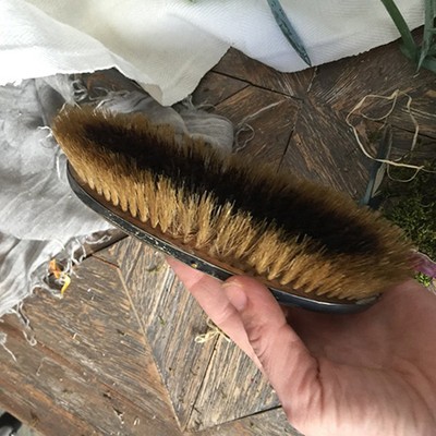 Щетка для одежды натуральная щетина