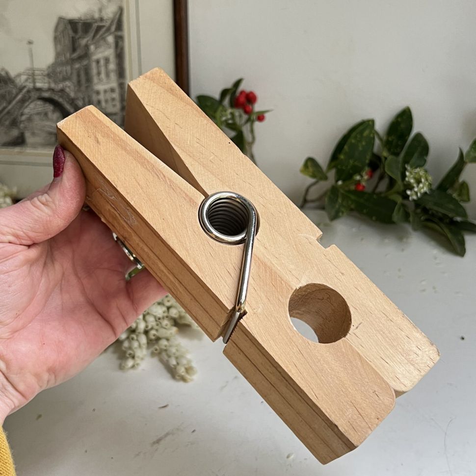 Прищепка большая 19 см дерево