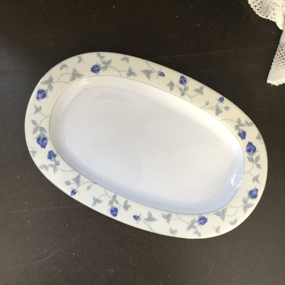 Блюдо фарфор Wanel DE незабудки