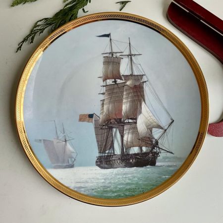 Тарелка Franklin Mint Constitution by Derek G.M.Gardner 23 см  