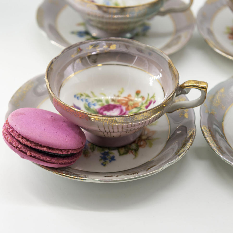 Кофейная пара с цветочным рисунком