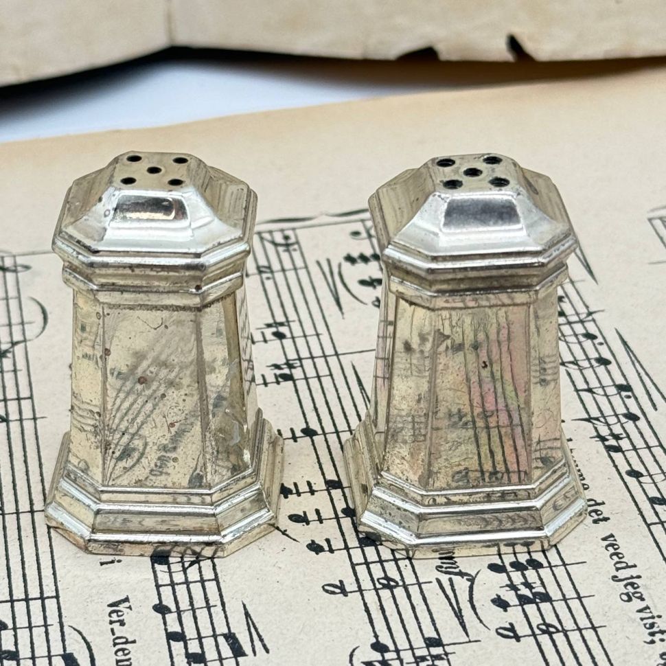 Перечница Башня 5 см  Франция