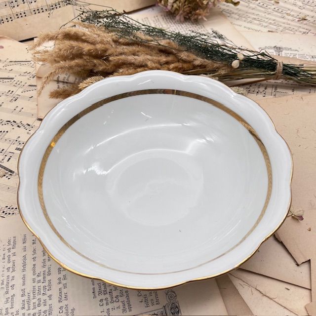 Салатник Золотая кайма 24 см фарфор Франция 