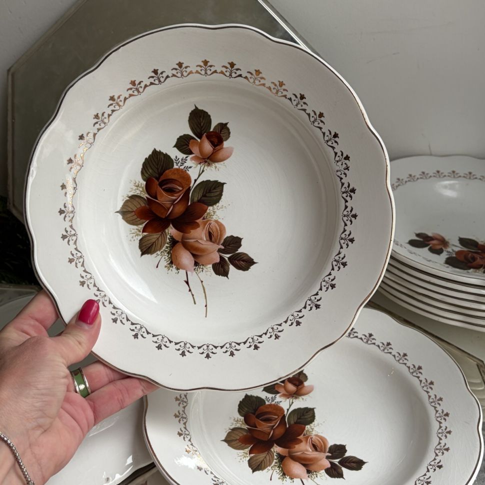 Тарелка глубокая Sarreguemines Розы 24 см Франция