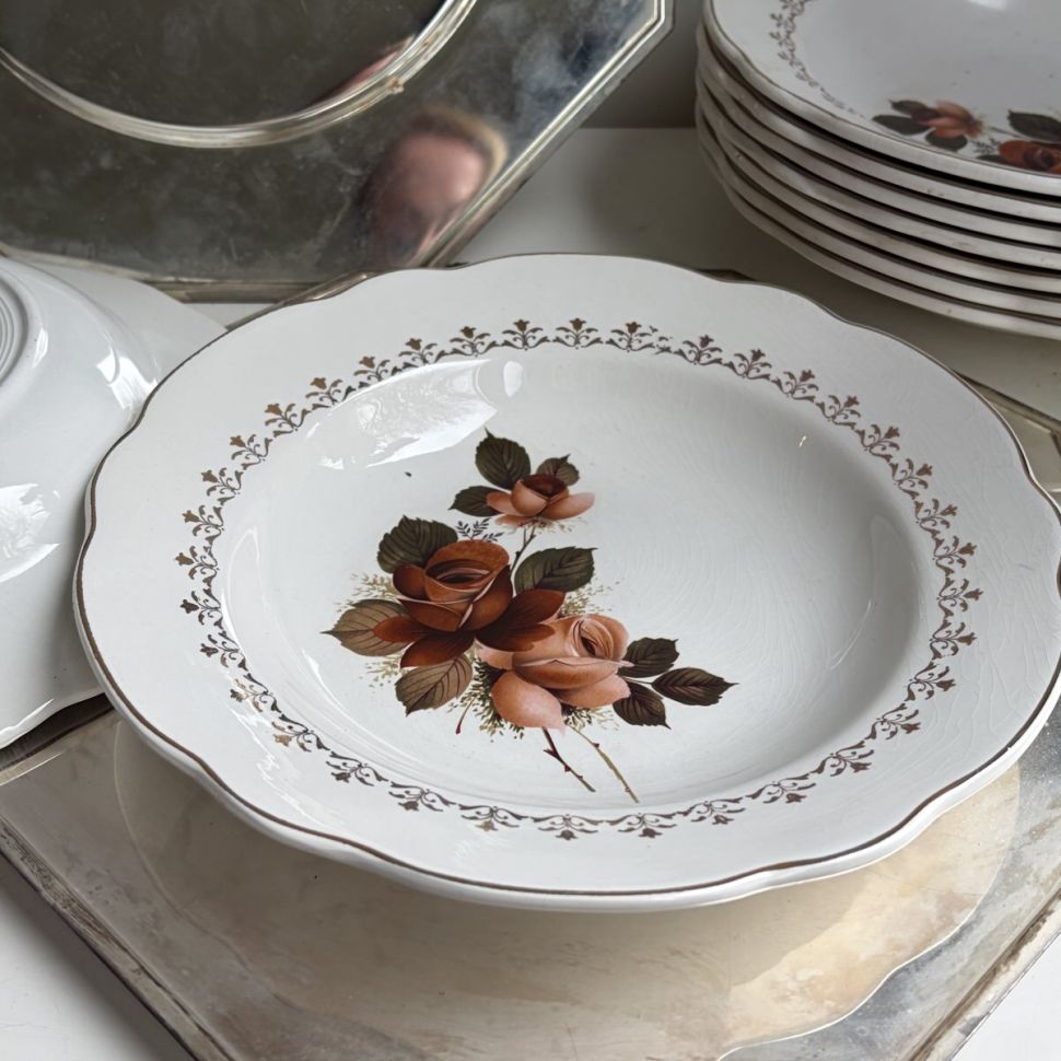 Тарелка глубокая Sarreguemines Розы 24 см Франция