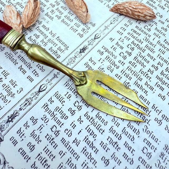 Вилка для десерта 16 см латунный сплав бакелит