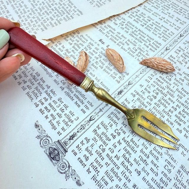 Вилка для десерта 16 см латунный сплав бакелит