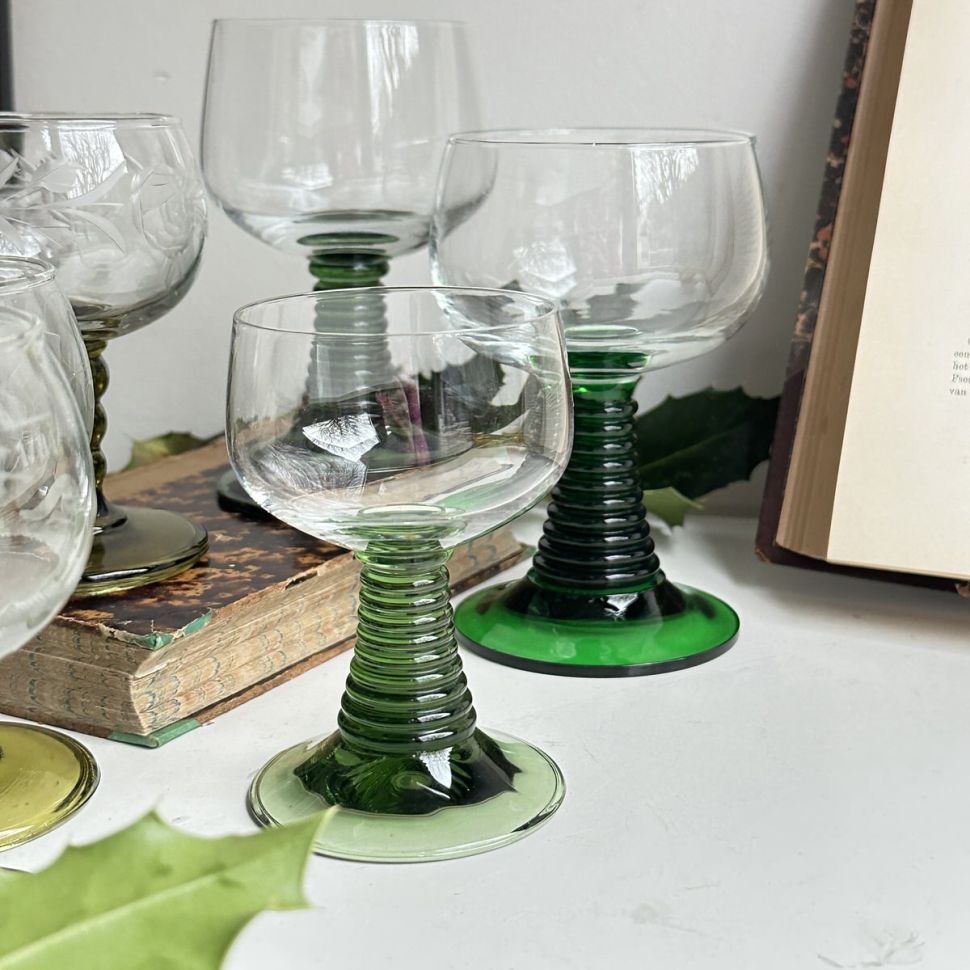 Бокал на зеленой ножке 250 мл хрусталь