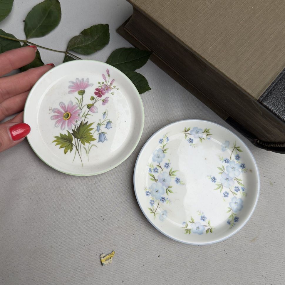 Блюдце подставка Crown Staffordshire Wild Howers 10 см костяной фарфор Англия
