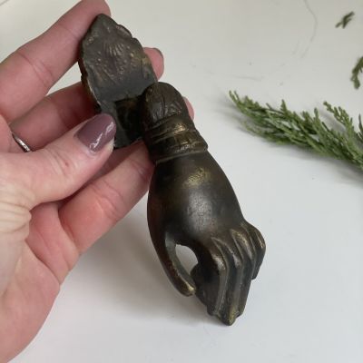 Стучалка дверная Рука Фатимы бронза