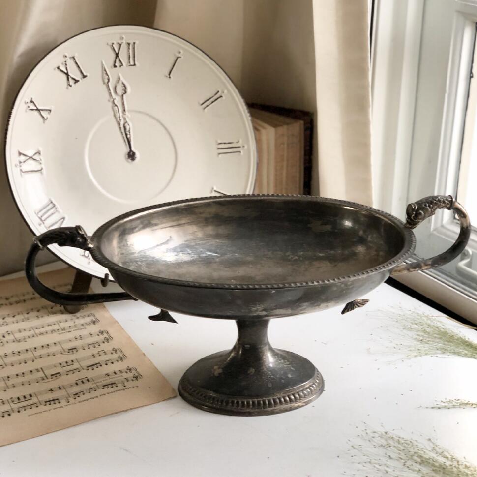 Ваза 45 см с ручками рыбами мельхиор патина