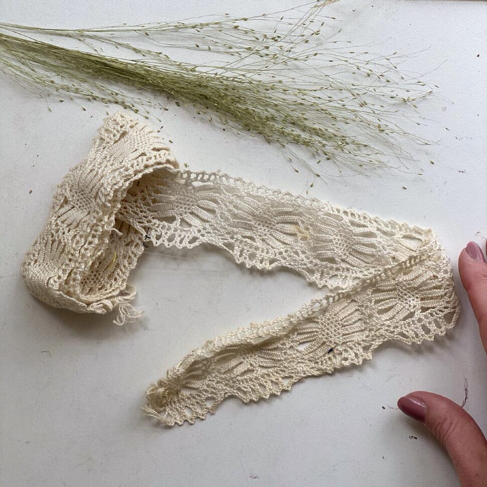 Кружево тесьма 1 м