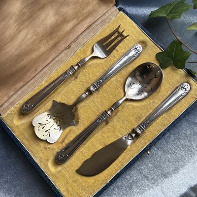 Набор столовый 4 предмета серебро Франция