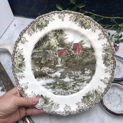 Тарелка 27см Johnson Bros, The Friendly village, Англия