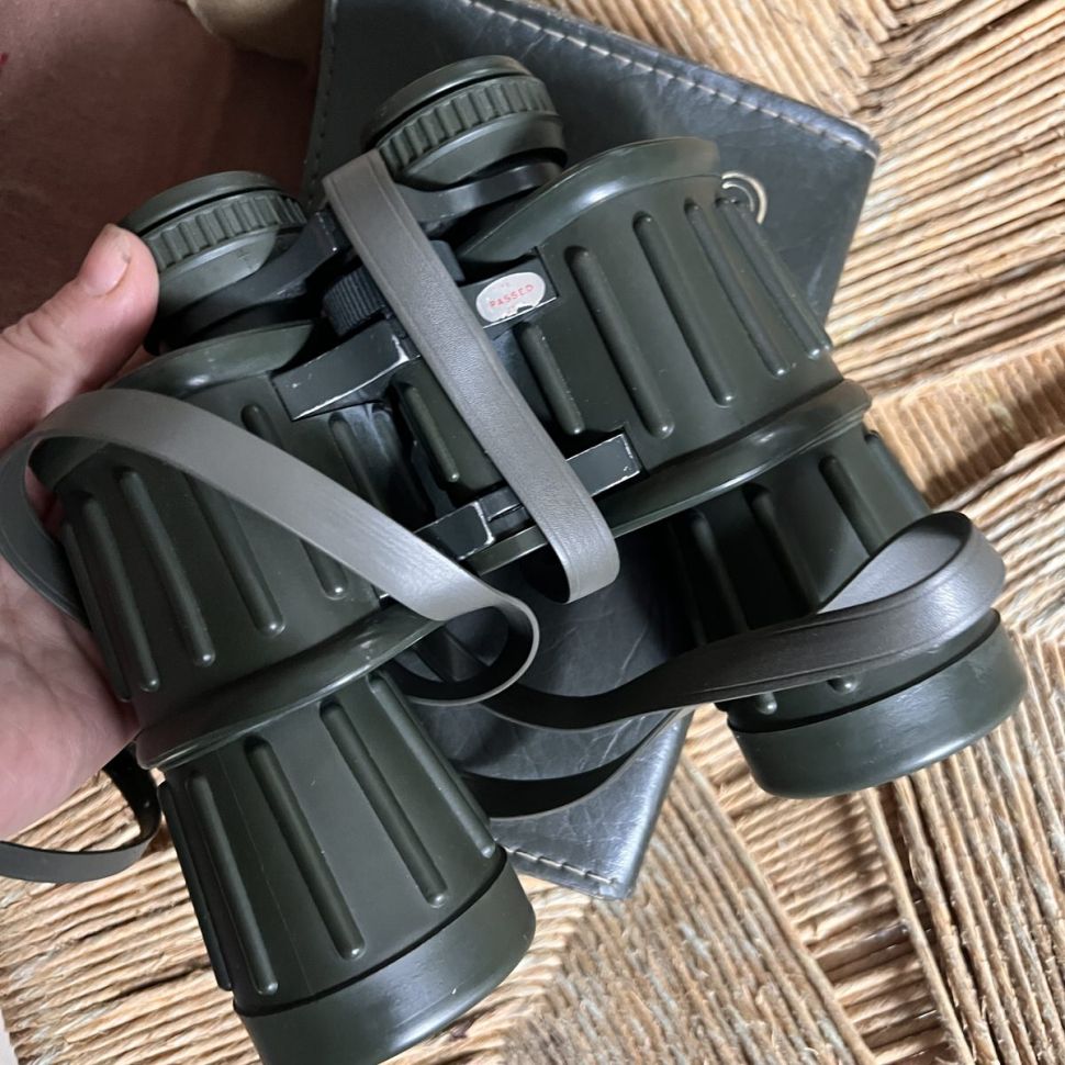 Бинокль Vapenringen в кофре