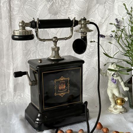 Телефонный аппарат Jydsk Telefon-Aktieselskab 1890 гг. Дания
