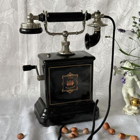 Телефонный аппарат Jydsk Telefon-Aktieselskab 1890 гг. Дания