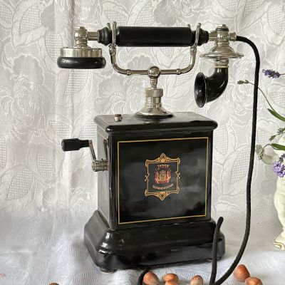Телефонный аппарат Jydsk Telefon-Aktieselskab 1890 гг. Дания