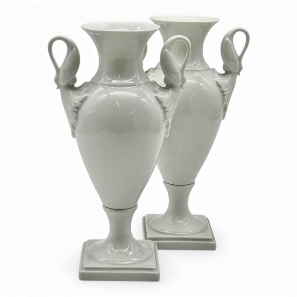 Ваза амфора Лебеди Alboth&Kaiser 24 см Германия