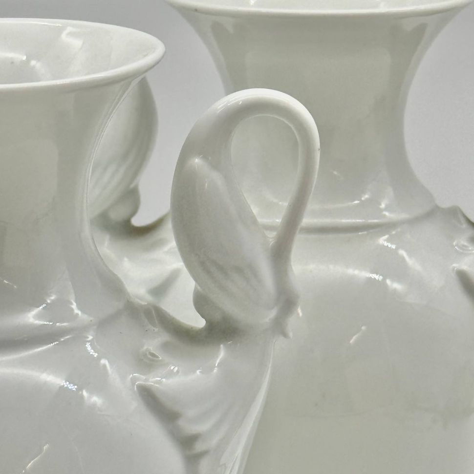 Ваза амфора Лебеди Alboth&Kaiser 24 см Германия