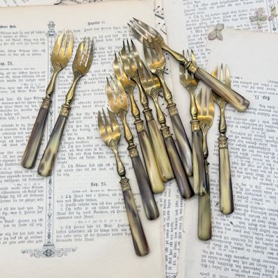 Вилка трезубец 17 см латунь бакелит Франция изъян