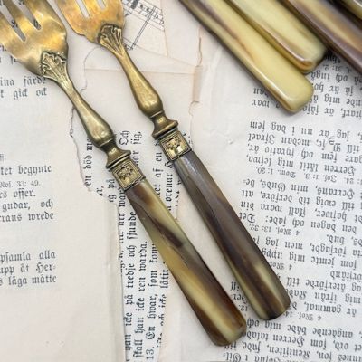 Вилка трезубец 17 см латунь бакелит Франция изъян