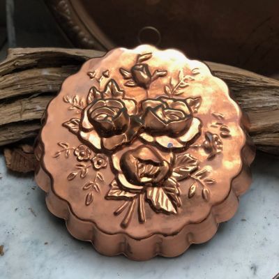 Форма для выпечки Розы подвесная медь 22,5 см