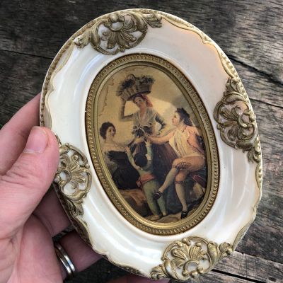 Картина репродукция 13х10 см в овальной раме пластик