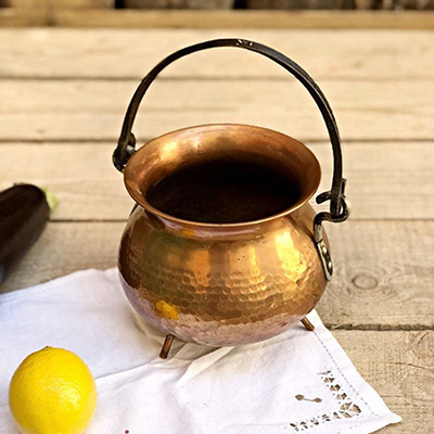 Кашпо зольник на трех ножках с чугунной ручкой медь