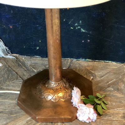 Основание лампы электрической