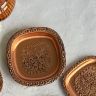 Блюдце подставка 11х11 см медь чеканка