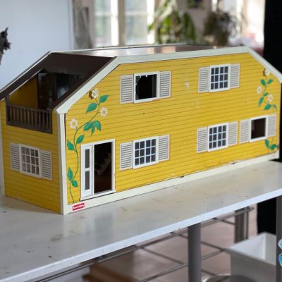 Кукольный дом большой 89 см с подсветкой 60е годы Швеция