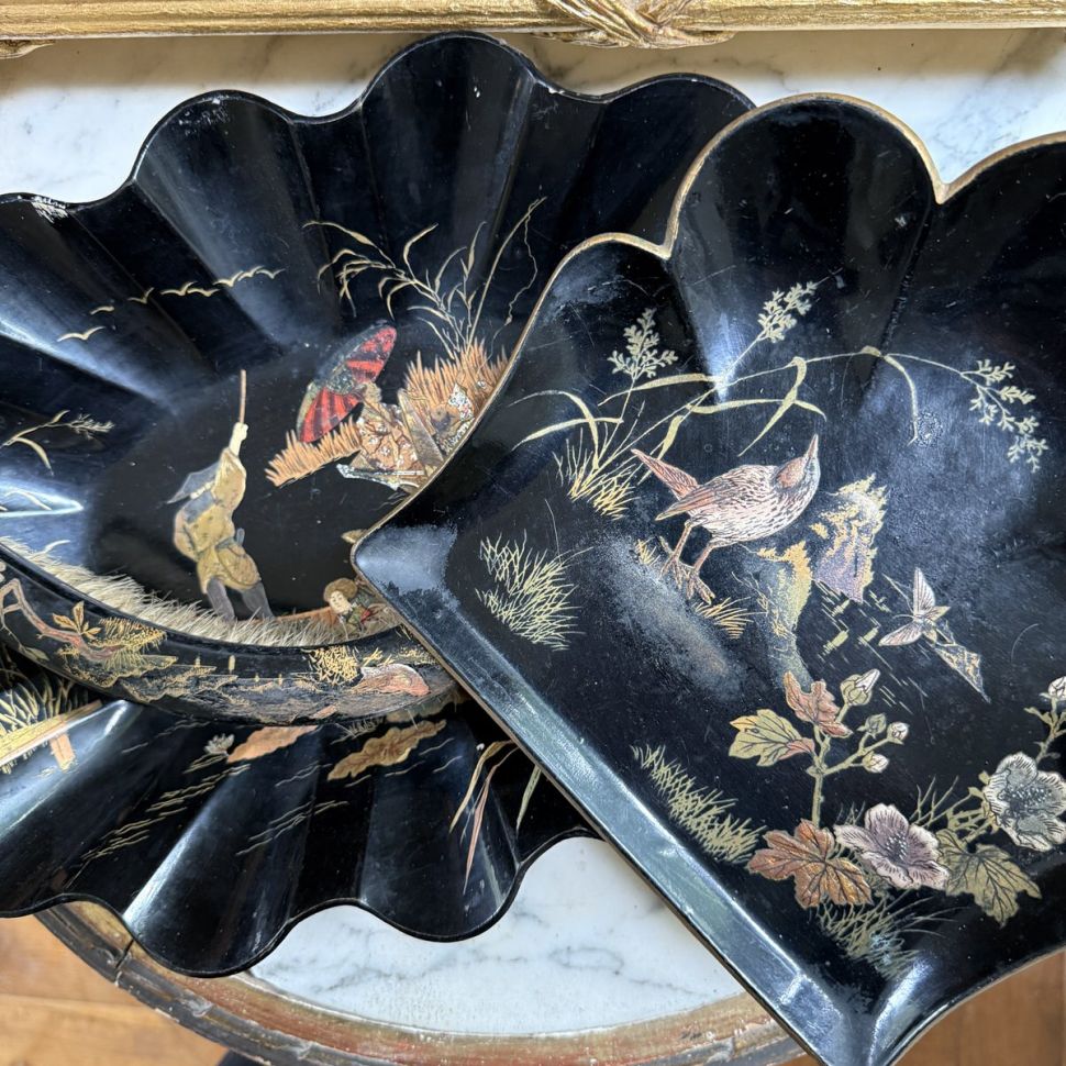 Набор для стола щетка и совок Шинуазри эпоха Наполеона III Франция  