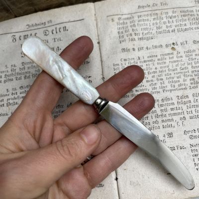 Нож 15 см лезвие сталь ручка перламутр