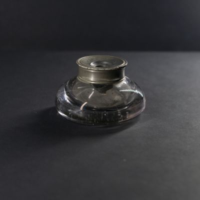 Подсвечник для тонкой свечи