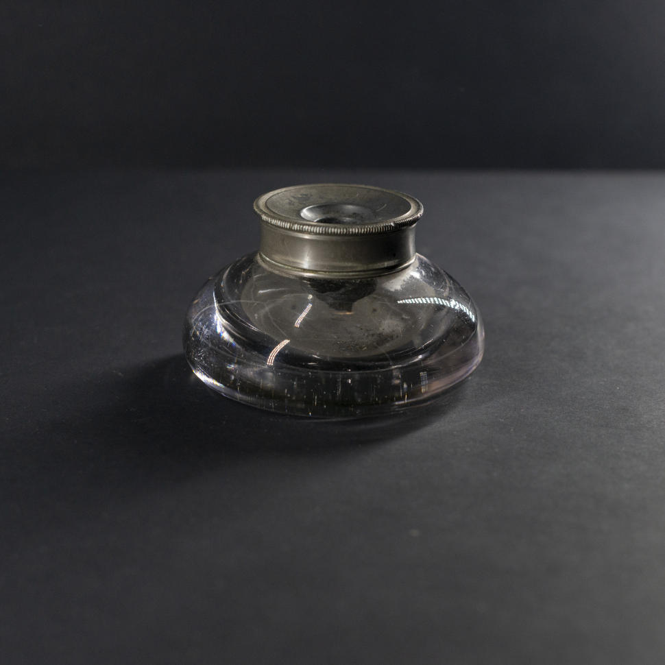 Подсвечник для тонкой свечи