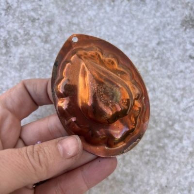 Форма для выпечки печенья Груша 8 см медь