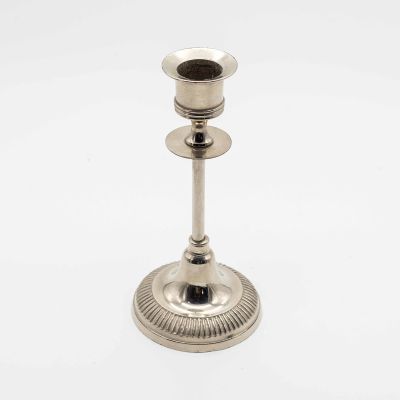Подсвечник с воротником следы времени