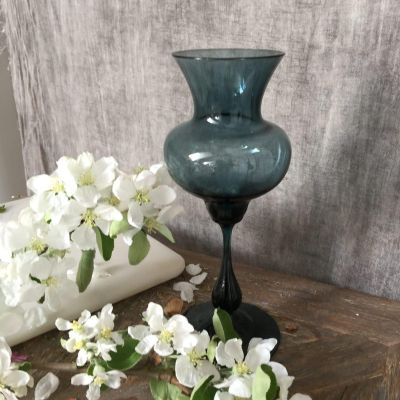 Бокал фигурный дымчатый Швеция хрусталь