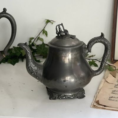 Чайник 1 л James Allan 1880 г. олово