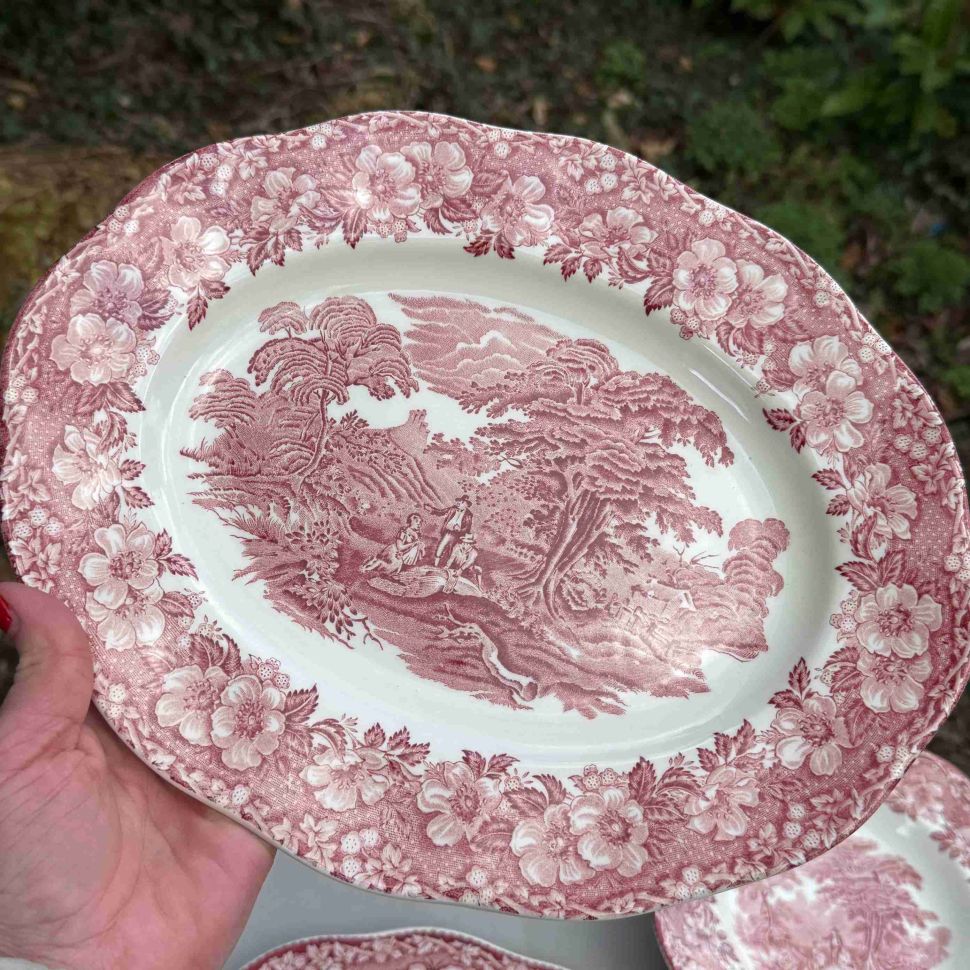 Блюдо Enoch Wedgwood Woodland красный 30 см Англия