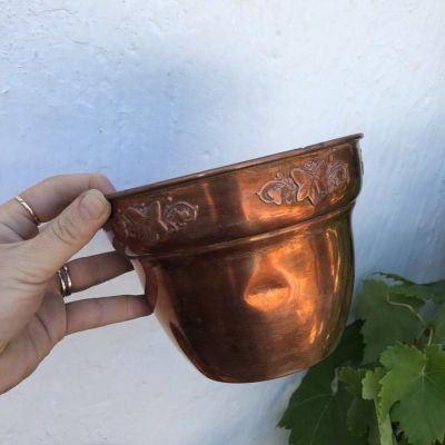 Кашпо медь с орнаментом Виноград