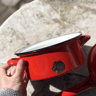 Кастрюля 1,4 л эмалированная