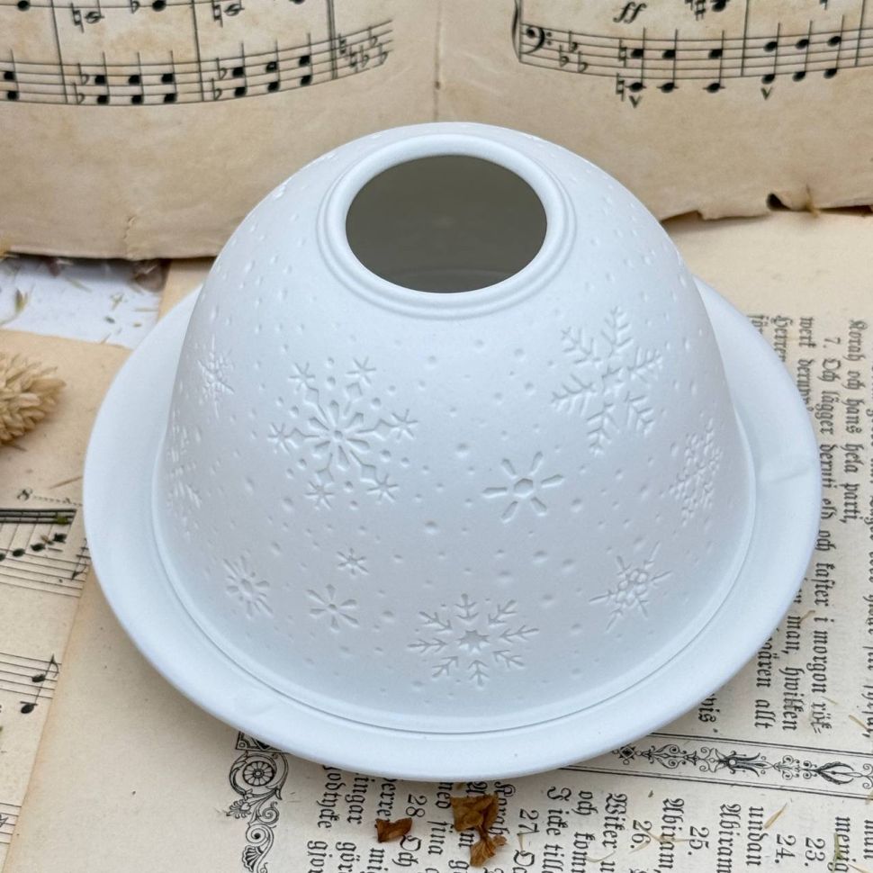 Подсвечник клош Hellmann Versand Starlight Снежинки 12 см бисквитный фарфор Германия