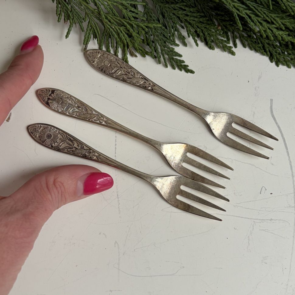 Вилка трезубец Подсолнух 12 см мельхиор Голландия