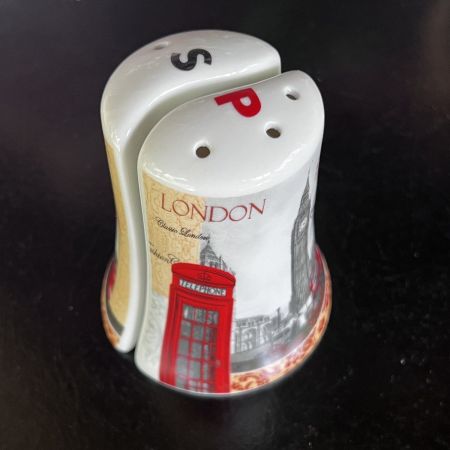 Солонка и перечница London набор 10 см керамика