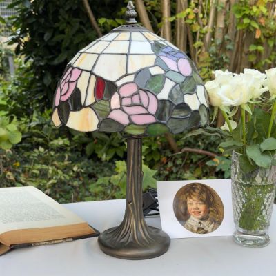 Лампа настольная Тиффани Арнуво на бронзовом основании 41 см
