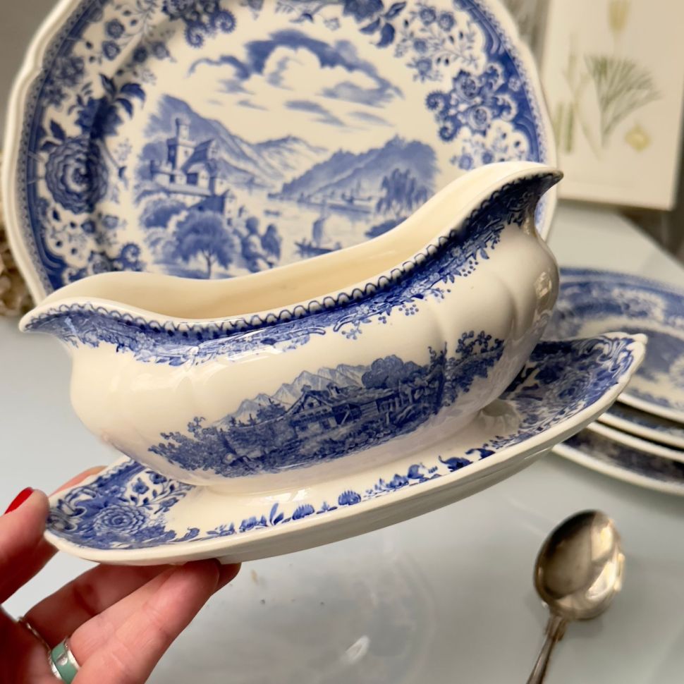 Соусник на блюде ВиллеройБох Burgenland синий 400 мл фарфор Германия