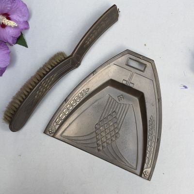 Набор для стола щетка и совок латунь Франция