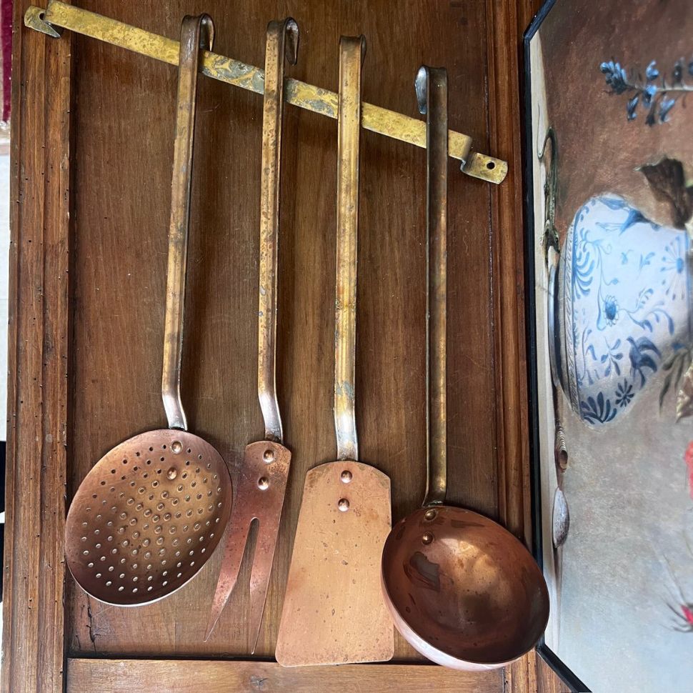 Половник шумовка вила лопатка набор на подвесе медь латунь